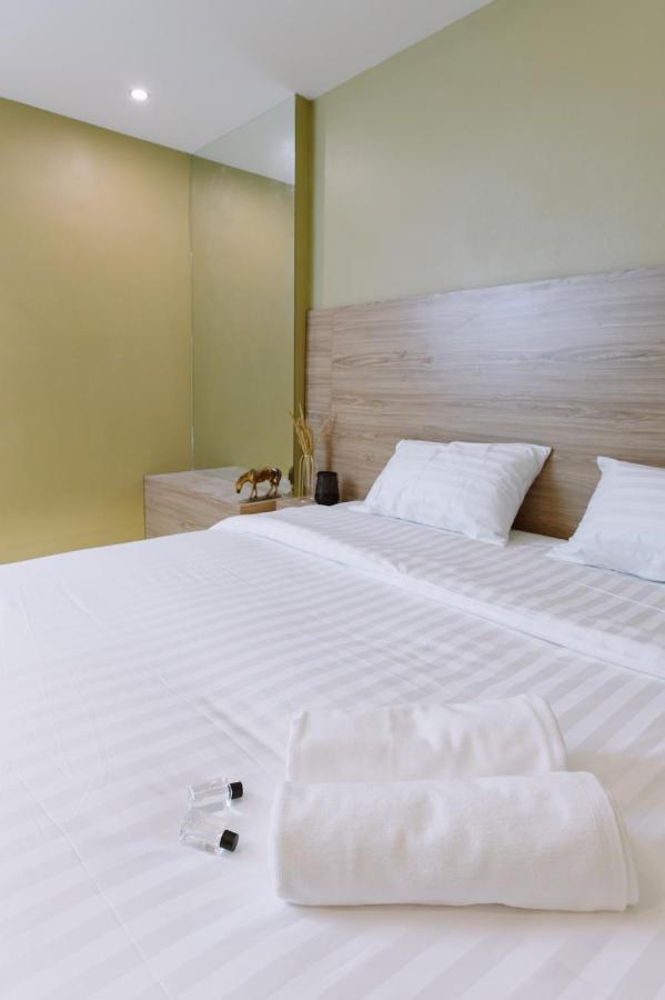 The Cape Hotel Удон-Тхани Экстерьер фото